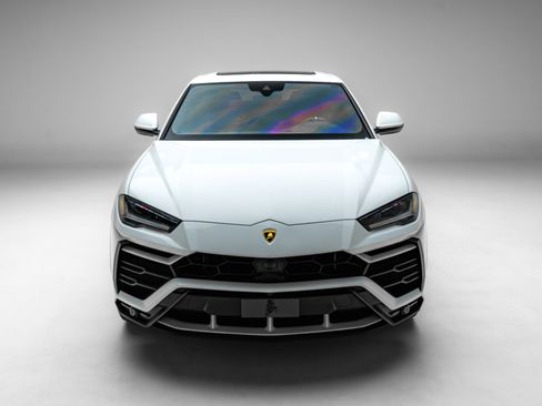 Used 2020 Lamborghini Urus AWD/4WD image 8