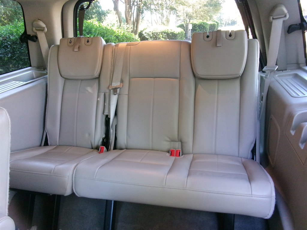 Used 2012 Ford Expedition Limited AWD/4WD image 36