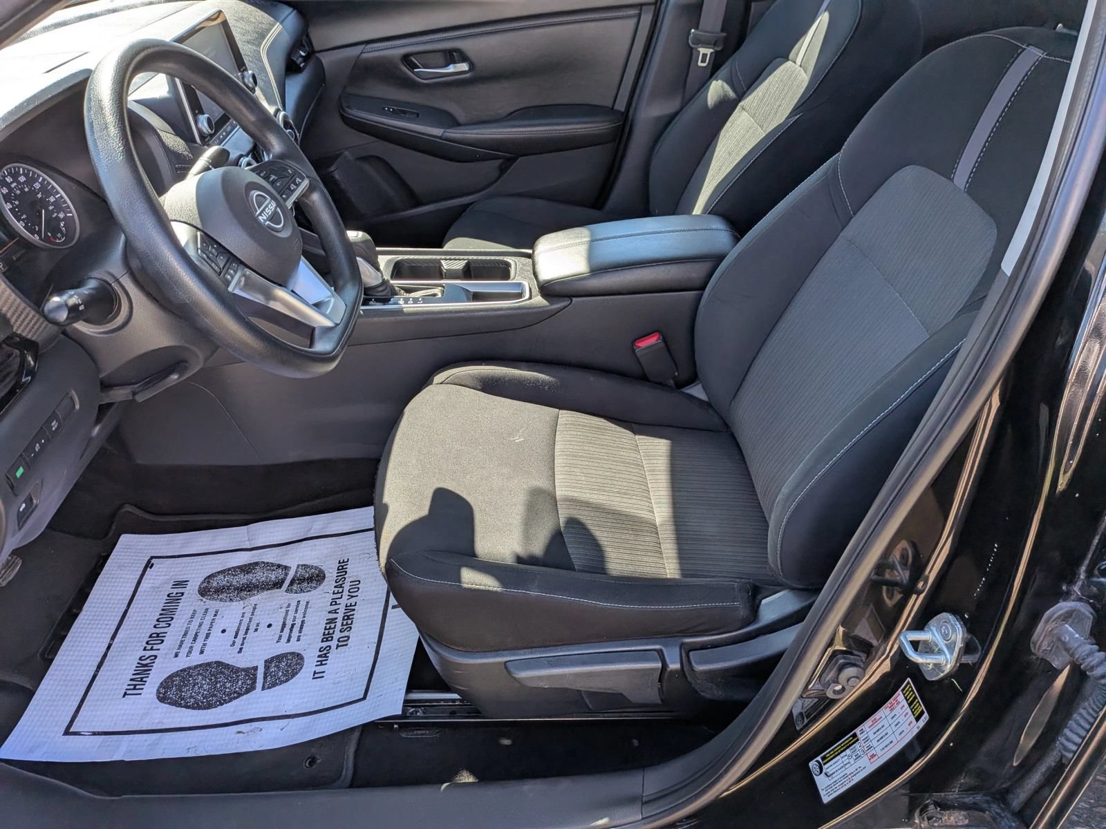 Used 2025 Nissan Sentra SV FWD image 22