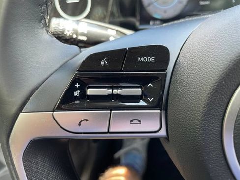 Used 2021 Hyundai Elantra SEL w/ Convenience Package FWD image 16