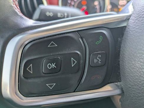 Used 2018 Jeep Wrangler Unlimited Rubicon AWD/4WD image 15
