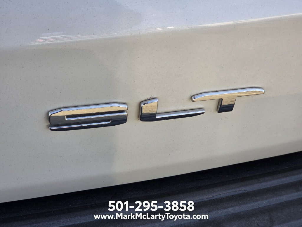 Used 2021 GMC Yukon SLT w/ SLT Premium Package AWD/4WD image 10