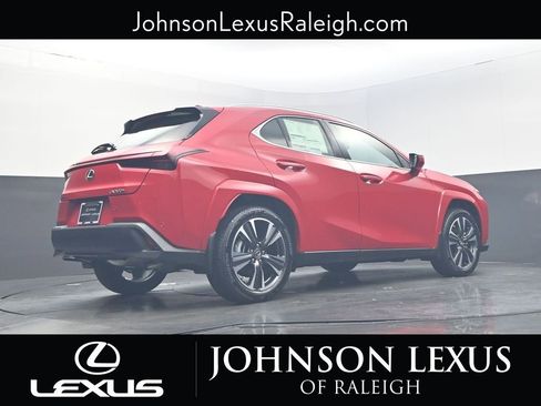 New 2025 Lexus UX 300h FWD image 20