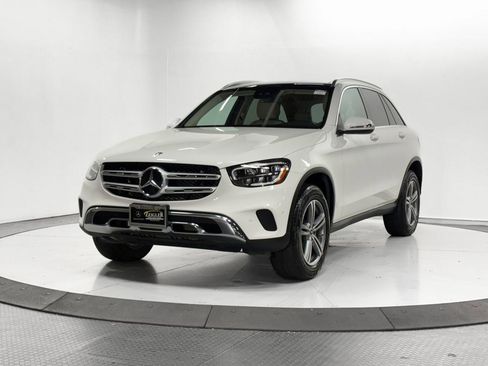 Certified 2022 Mercedes-Benz GLC 300 4MATIC image 3