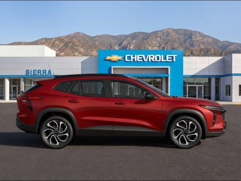 New 2026 Chevrolet Trax RS w/ Driver Confidence Package FWD image 3