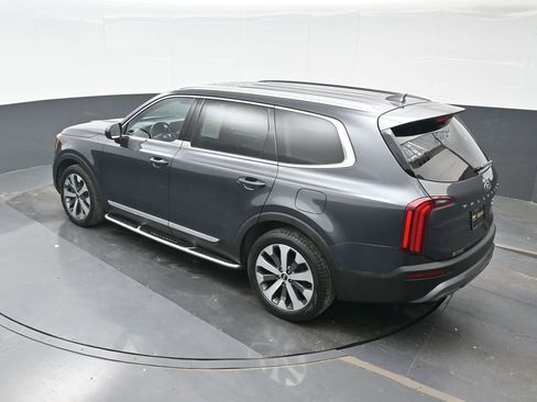 Used 2021 Kia Telluride EX w/ EX Premium Package FWD image 26