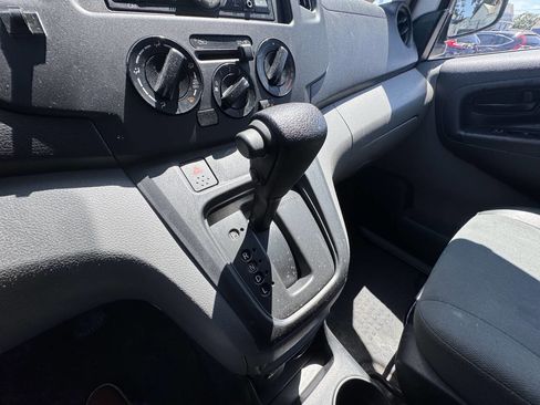 Used 2017 Chevrolet City Express LS image 30