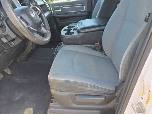 Used 2021 RAM 2500 Big Horn image 21