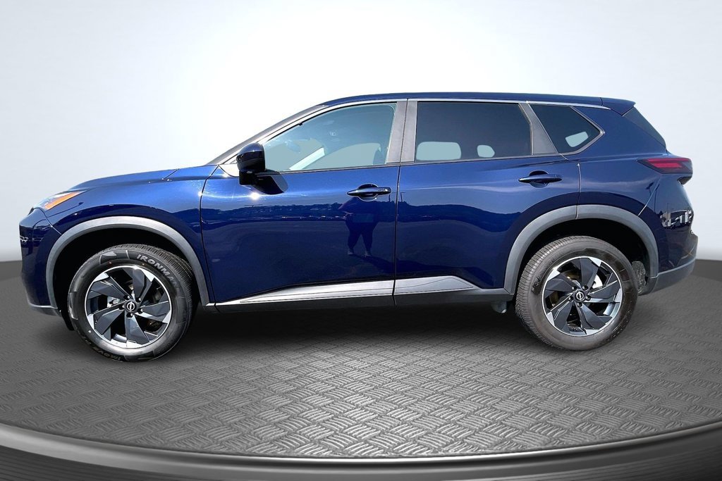 Used 2024 Nissan Rogue SV AWD/4WD image 8