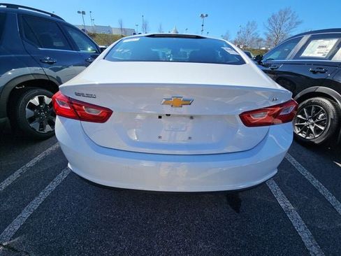 Used 2024 Chevrolet Malibu LT image 7