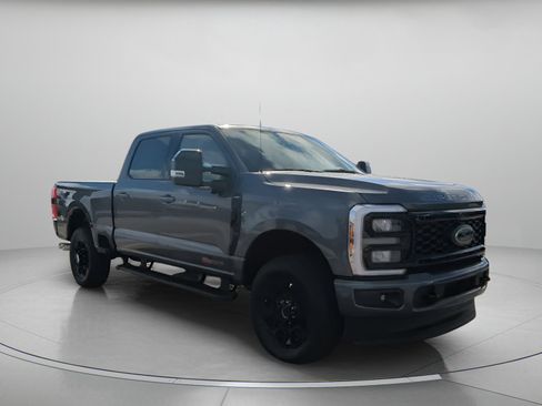 New 2026 Ford F250 Lariat w/ Black Appearance Package image 2