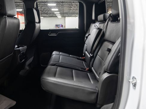 Used 2025 GMC Sierra 2500 Denali image 38