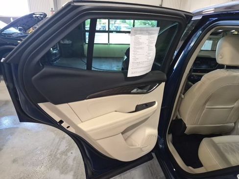 Used 2023 Buick Envision Avenir AWD/4WD image 20
