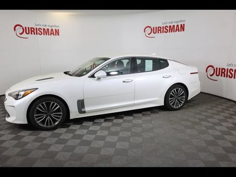 Used 2019 Kia Stinger RWD image 11