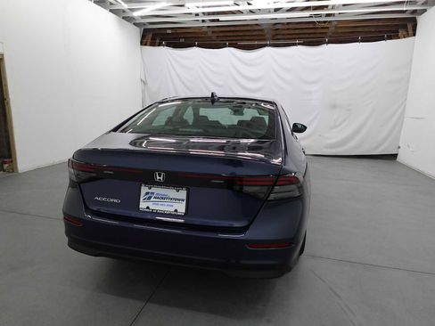 Certified 2023 Honda Accord EX image 5