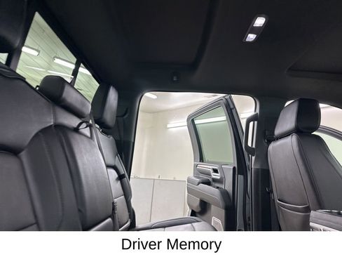 Used 2024 GMC Sierra 2500 Denali w/ Denali Reserve Package image 24