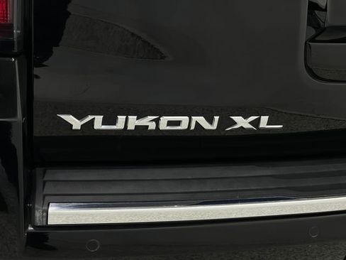 Used 2019 GMC Yukon XL Denali w/ Denali Ultimate Package image 43