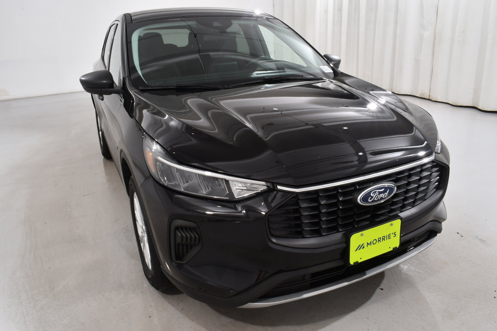 Used 2023 Ford Escape Active AWD/4WD image 4