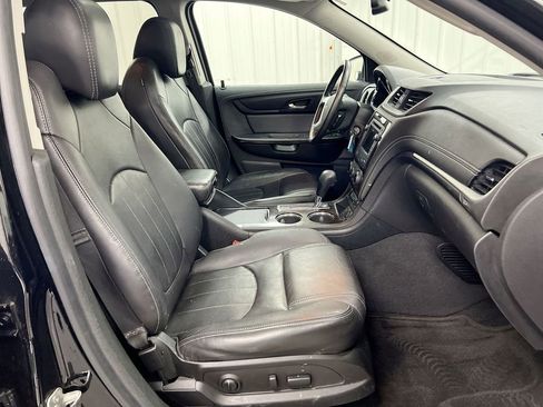 Used 2017 Chevrolet Traverse Premier AWD/4WD image 23