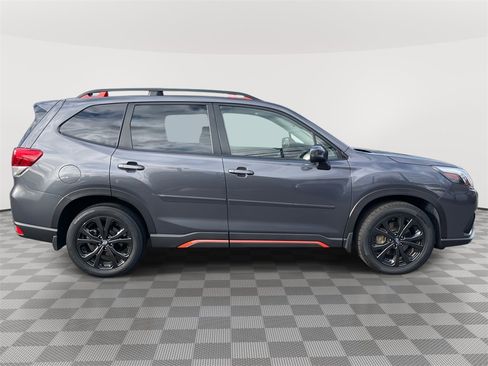 Used 2022 Subaru Forester Sport image 8