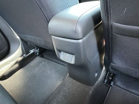 Certified 2025 Nissan Versa SR w/ Trunk Package FWD image 24