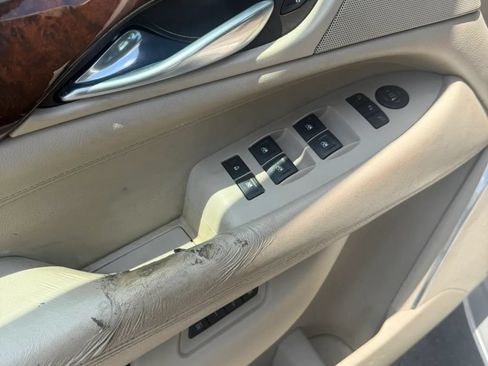 Used 2015 Cadillac Escalade ESV Luxury RWD image 10