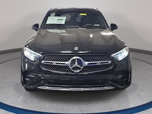 New 2026 Mercedes-Benz GLC 300 image 2
