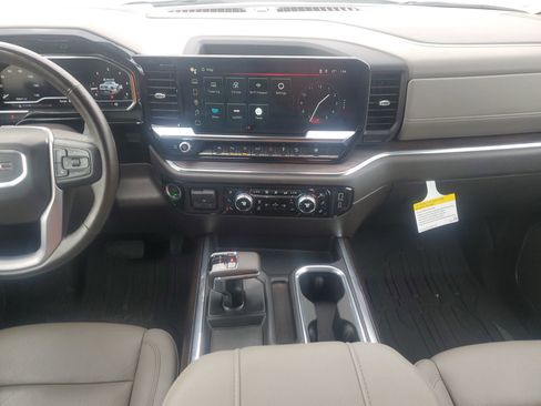 Used 2024 GMC Sierra 1500 SLT w/ SLT Premium Plus Package image 10