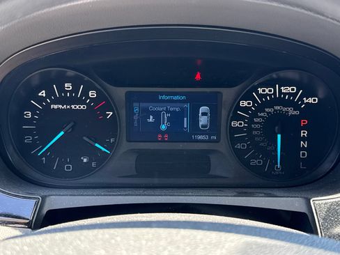 Used 2011 Ford Edge SE FWD image 5