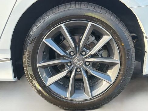 Used 2021 Honda Accord EX-L image 28