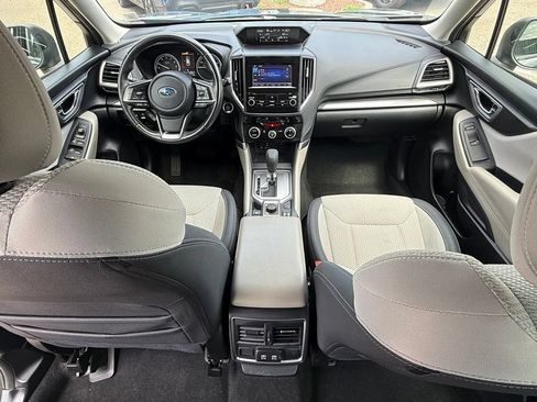 Used 2023 Subaru Forester Premium AWD/4WD image 27