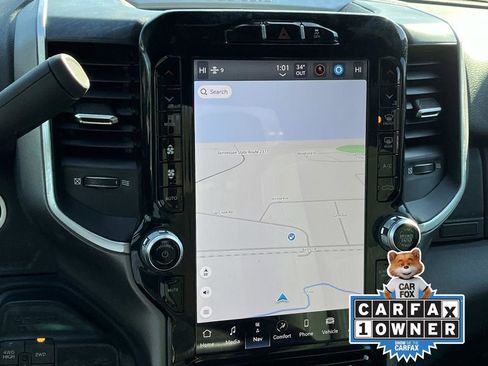 Used 2024 RAM 3500 Big Horn w/ Sport Appearance Package image 32