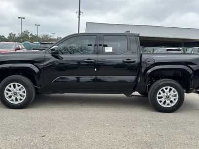 New 2026 Toyota Tacoma SR5