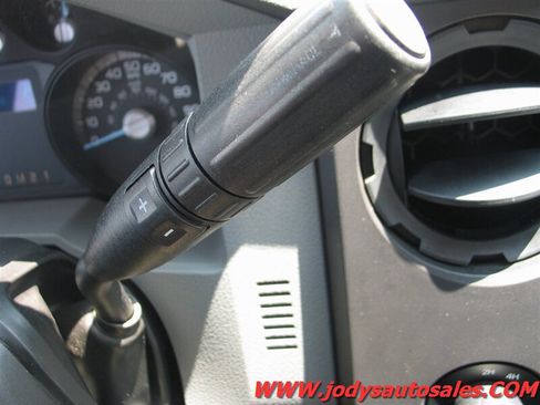 Used 2015 Ford F250 XL AWD/4WD image 6