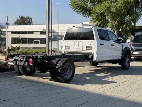 Used 2024 Ford F550 4x4 Crew Cab Super Duty w/ XLT Value Package image 6