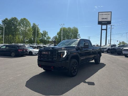 Used 2026 GMC Sierra 2500 AT4 w/ AT4 Premium Plus Package AWD/4WD image 1