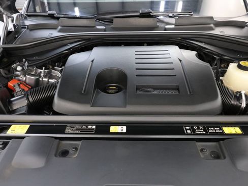 Used 2025 Land Rover Range Rover Sport Dynamic SE AWD/4WD image 83