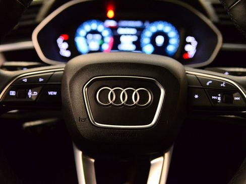 Certified 2022 Audi Q3 2.0T Premium Plus image 31