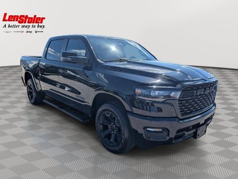 Used 2025 RAM 1500 Big Horn AWD/4WD image 7
