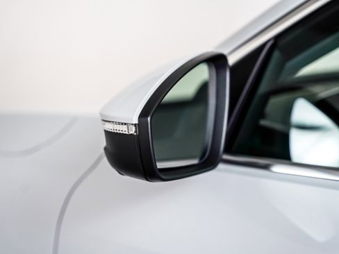 Certified 2025 Audi Q5 Prestige image 25