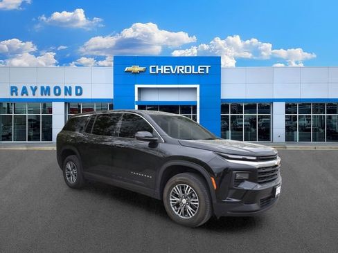 Certified 2024 Chevrolet Traverse LS w/ LPO, Floor Liner Package FWD image 1