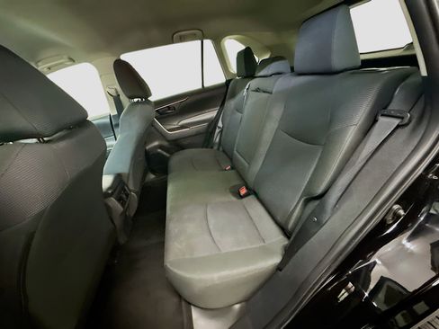 Used 2024 Toyota RAV4 LE image 29