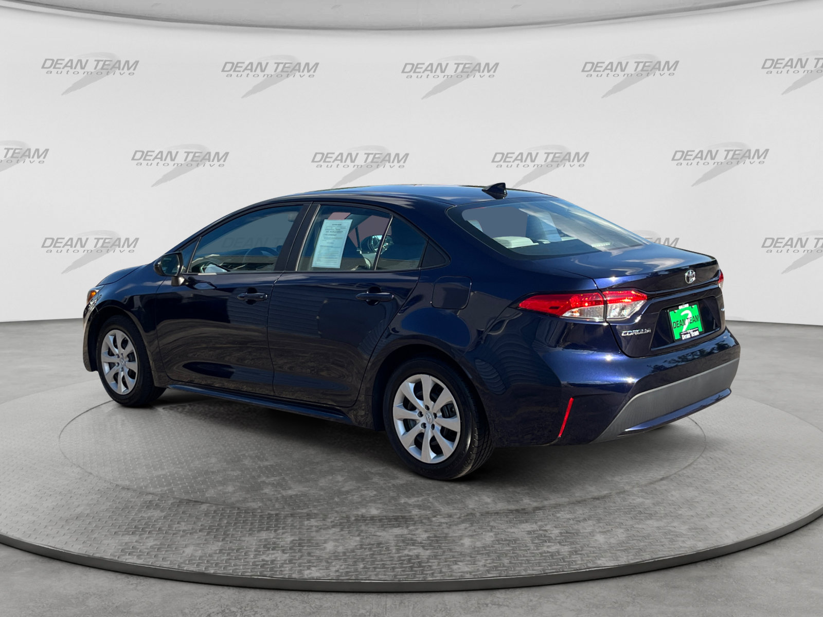 Used 2022 Toyota Corolla LE FWD image 6