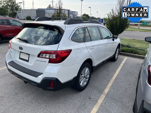 Used 2019 Subaru Outback 2.5i AWD/4WD image 4