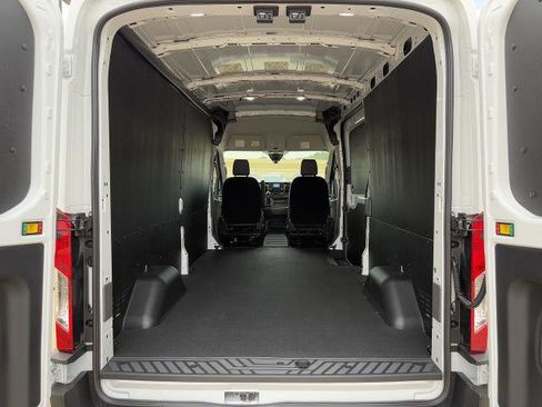 New 2025 Ford Transit 250 148 Medium Roof w/ Load Area Protection Package image 26