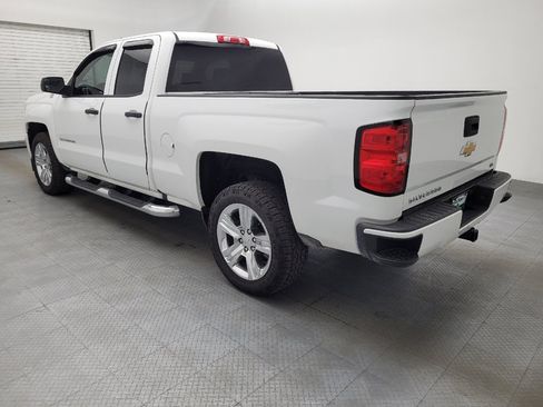 Used 2019 Chevrolet Silverado 1500 Custom w/ Custom Convenience Package image 3