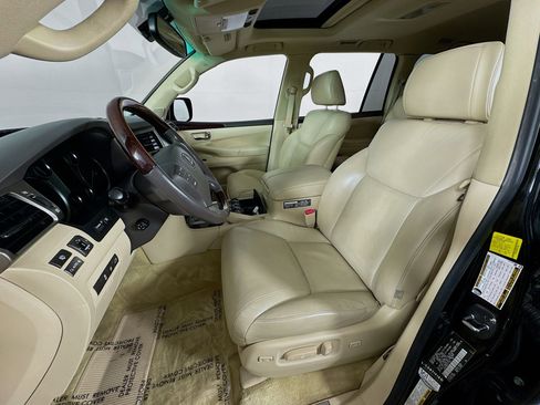 Used 2015 Lexus LX 570 4WD image 12