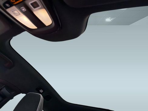 Certified 2023 Volvo C40 P8 Recharge Ultimate image 16