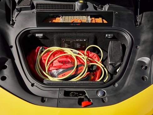 Used 2022 Ferrari SF90 Stradale image 17