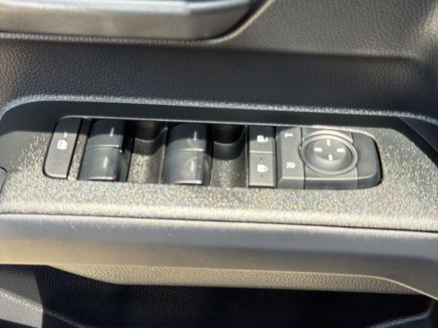 Used 2026 Toyota 4Runner SR5 AWD/4WD image 13